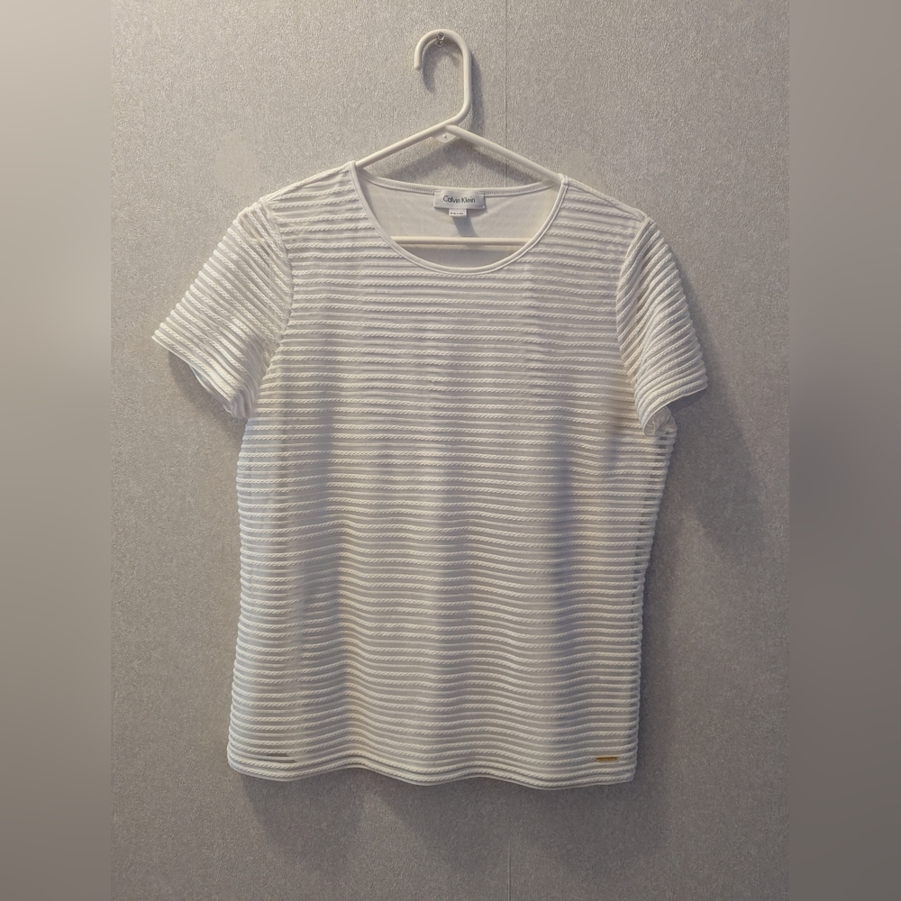 Calvin Klein Textured White Top